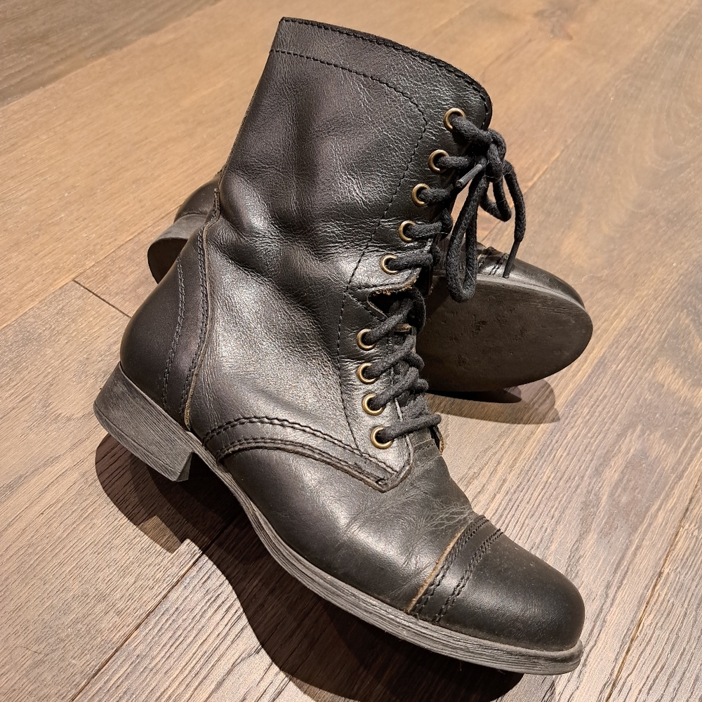 Steve Madden Troopa combat booties
